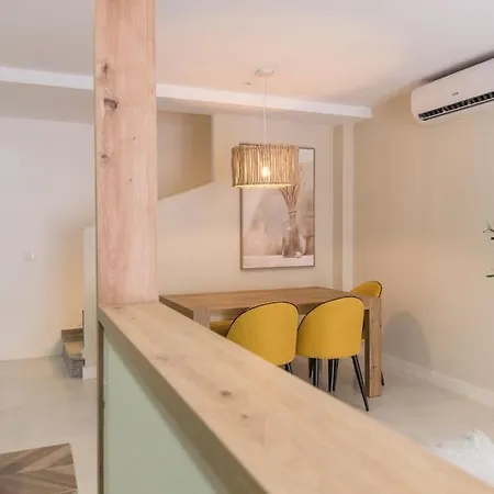 Casa 8 Personas Con Jardin Holiday home Palafolls